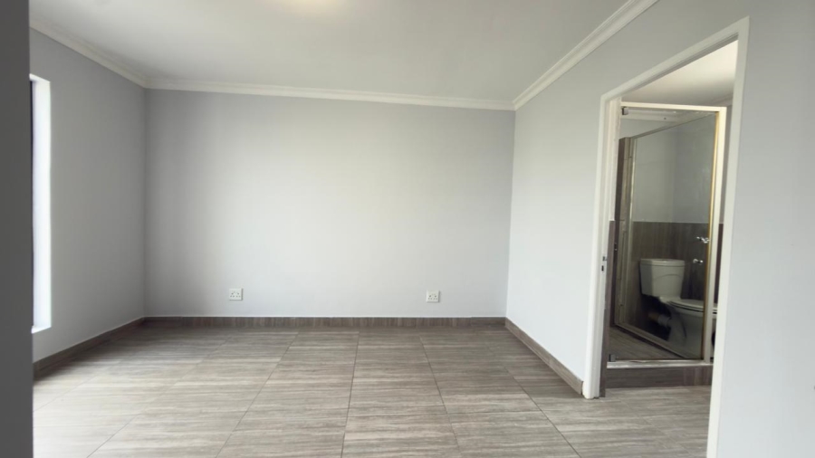 3 Bedroom Property for Sale in Parklands North Western Cape
